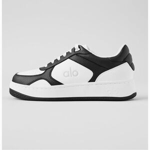 ALO Yoga Black and White Recovery Sneakers
